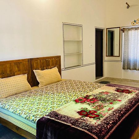 بوشكار Hotel Tulsi Palace المظهر الخارجي الصورة