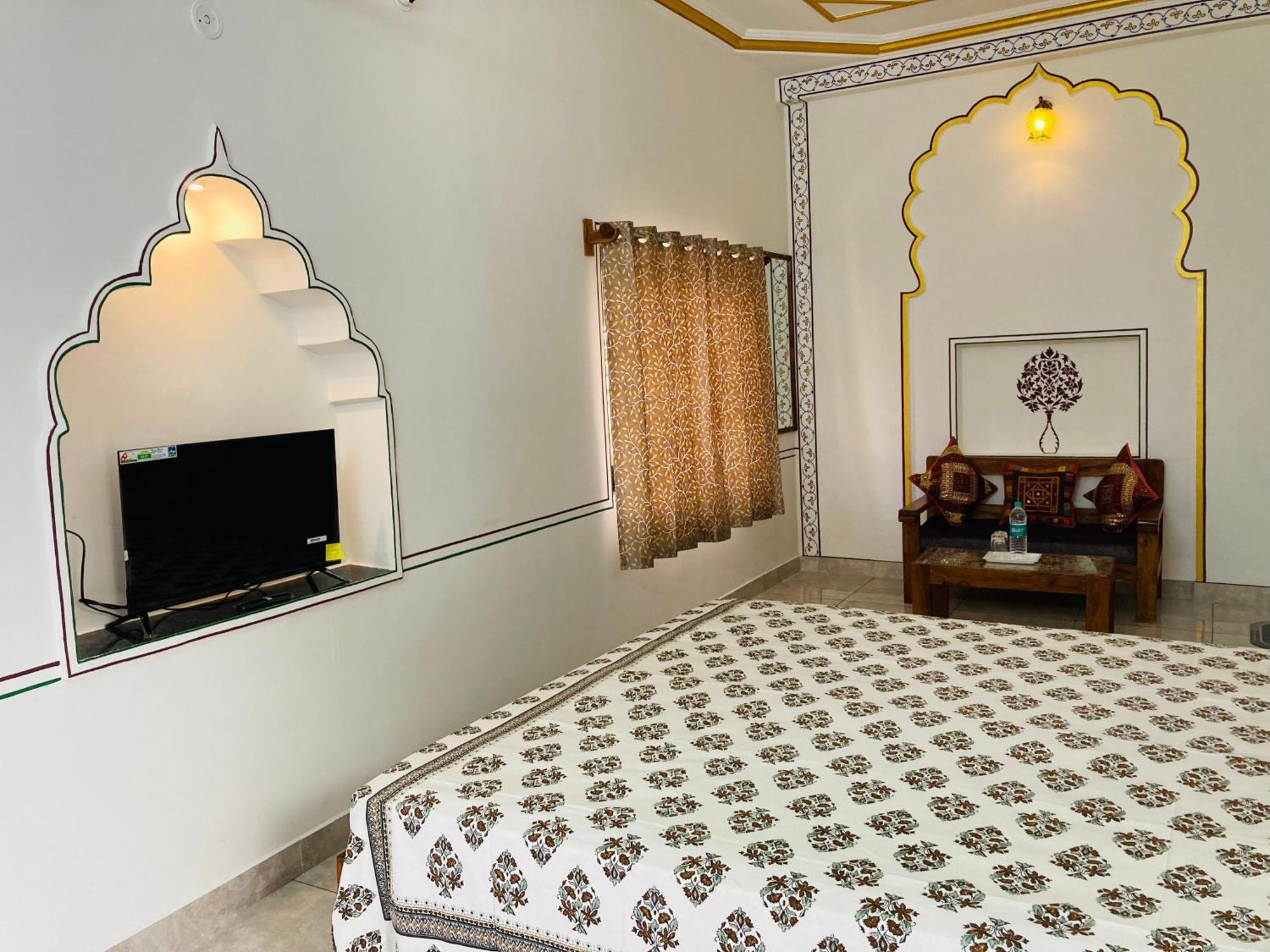 بوشكار Hotel Tulsi Palace المظهر الخارجي الصورة